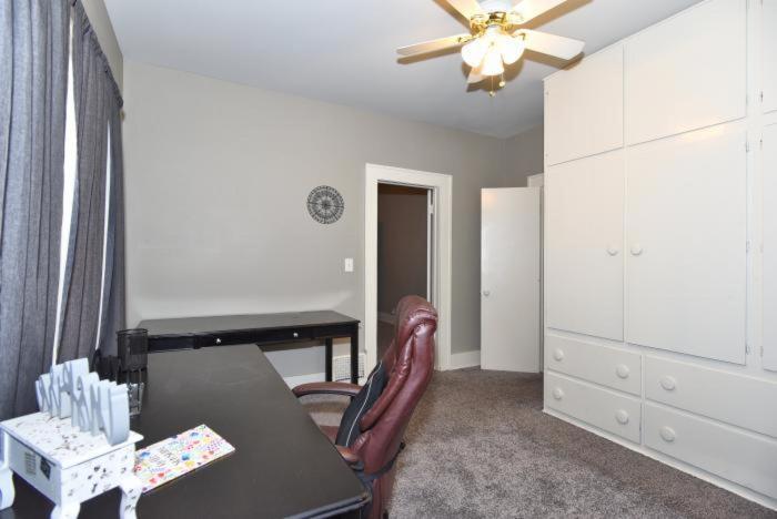 Entire Home*Cherry St*Food*Fun*Drinks*Shop* Tulsa Bagian luar foto